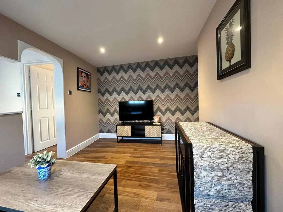 Funky 1 Bedroom Apartment Next To The Sea Brighton Exterior photo